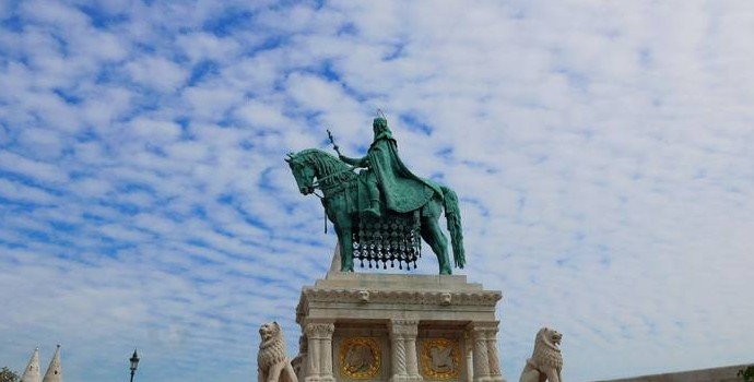 ׌�҂���������һ���T�~���ܣ��T������Ʒζ��