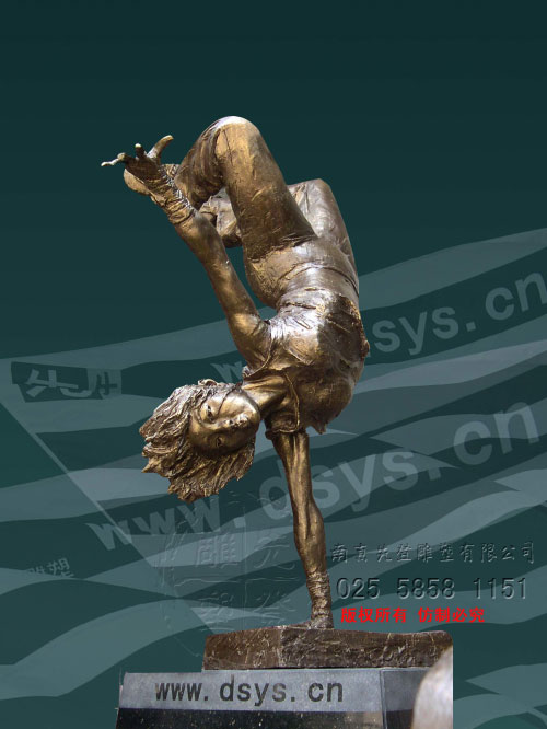 ����Ů�� �\��ϵ�е���֮һ